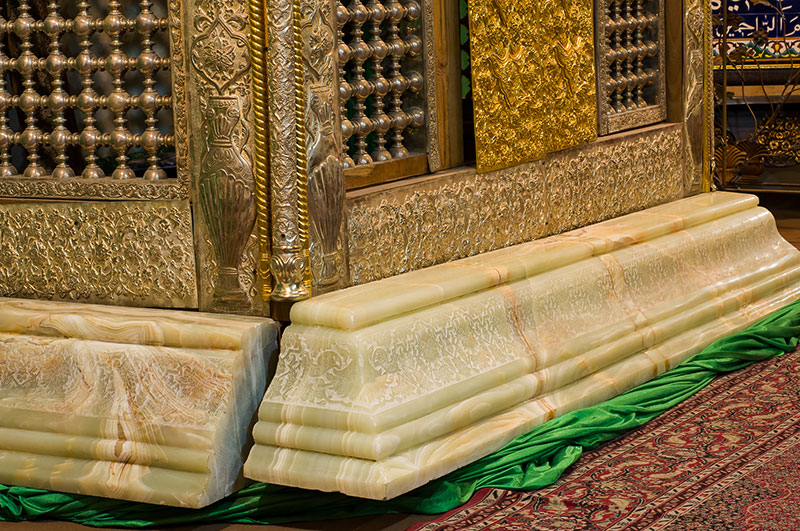 ساخت پایه های ضریح مزار حضرت زینب (س) - تلّ زینبیه - توسط بهرام حجاری زاده